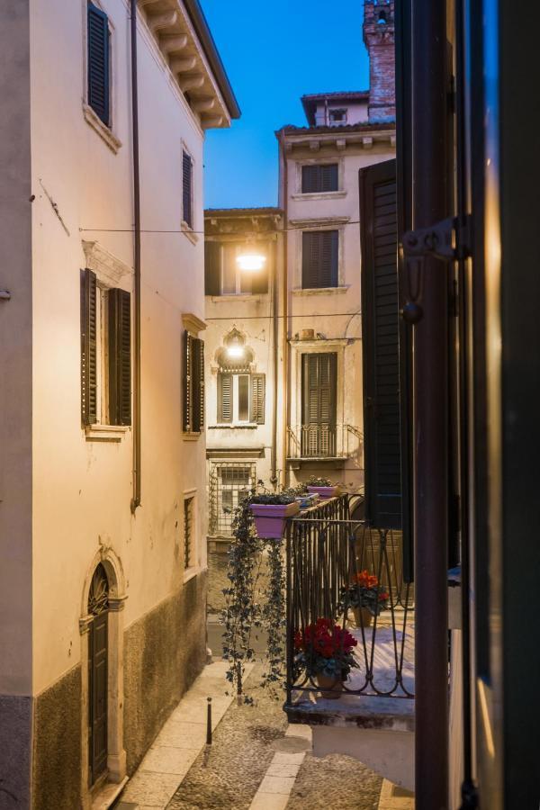 Flats4Rent Casa Di Tea Apartment Verona Luaran gambar